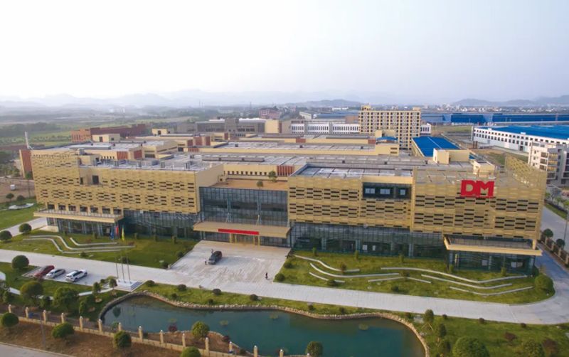 ag真人光学丨全球领先的新材料产业集团