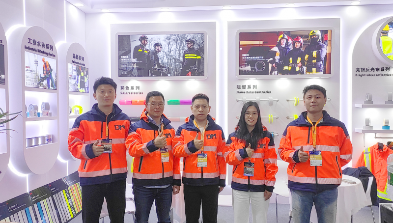 ag真人光学亮相上海劳保展 全系列防护产品获市场认可